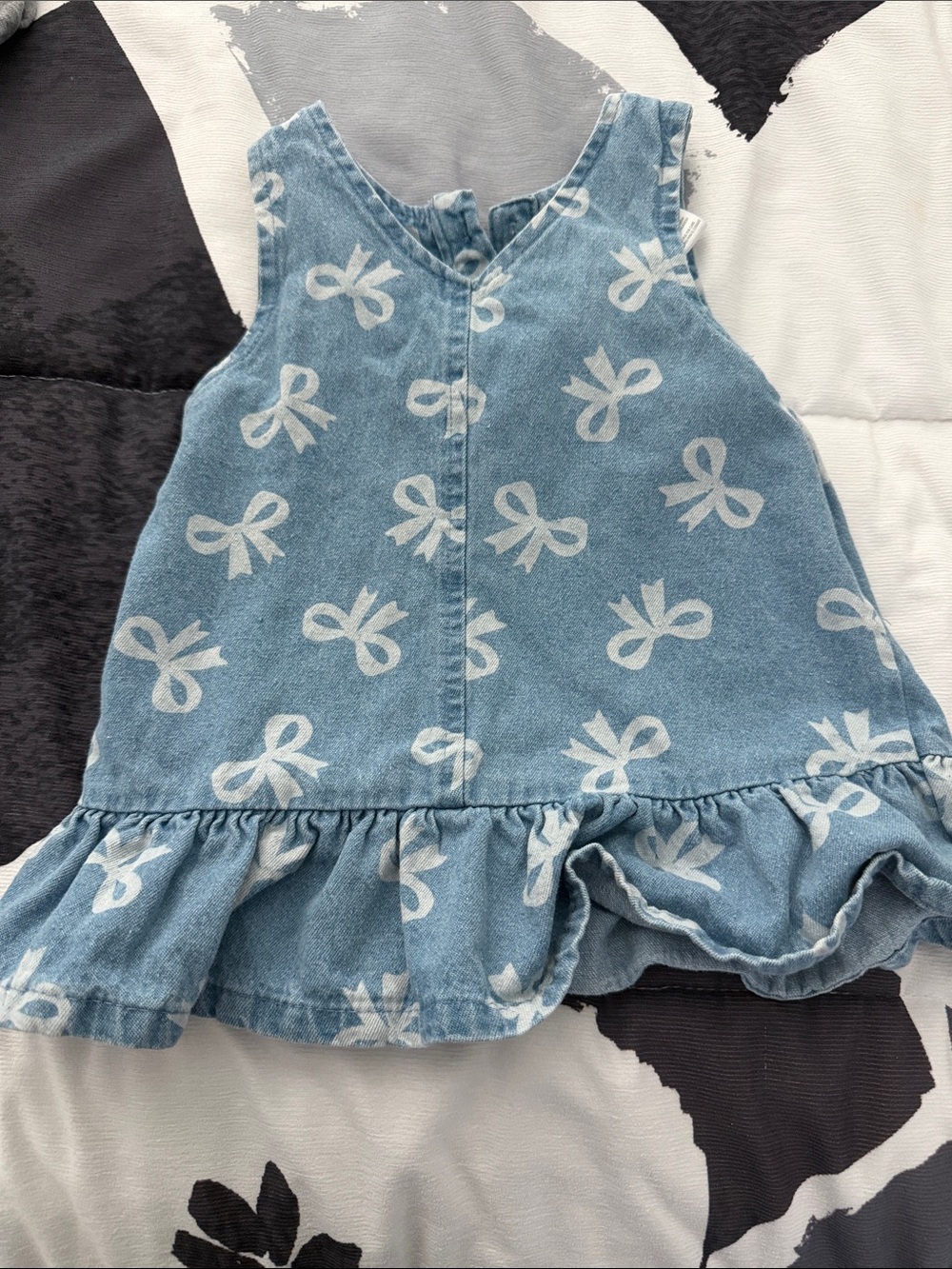 Nicole Miller Light Blue Bow-Print Ruffle Denim Tank